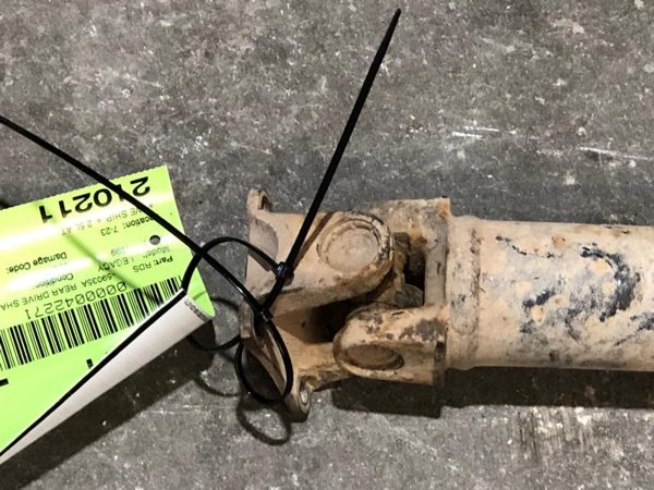 96-99 Subaru Legacy Outback Rear Driveshaft Oem Back Drive Line 2.5L At 2 Pieces — photo 7