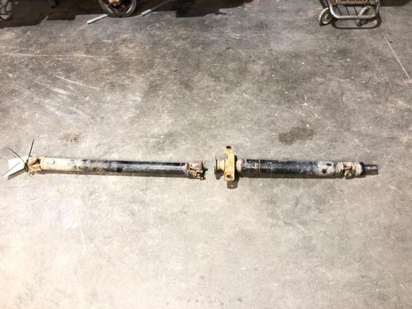 96-99 Subaru Legacy Outback Rear Driveshaft Oem Back Drive Line 2.5L At 2 Pieces — photo 5