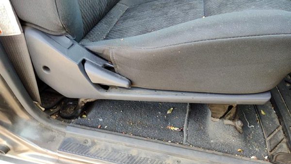 01-04 Nissan Xterra Passenger Right Side Seat Trim Panel Oem Gray K — photo 2