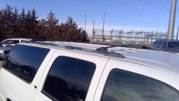 02-14 Chevy Suburban Luggage Rack Cross Bars Only Oem Roof — photo 2