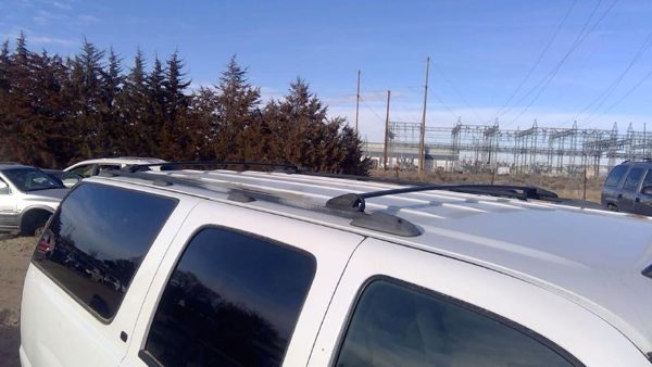 02-14 Chevy Suburban Luggage Rack Cross Bars Only Oem Roof — photo 6