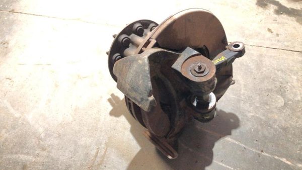 1988-1997 Ford F450 Driver Left Front Spindle Steering Knuckle With Wheel Hub — photo 5