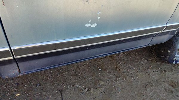 80-86 Ford F150 Passenger Right Front Lower Moulding From Door Oem Trim Strip — photo 1