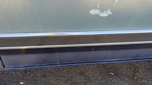 80-86 Ford F150 Passenger Right Front Lower Moulding From Door Oem Trim Strip — photo 3
