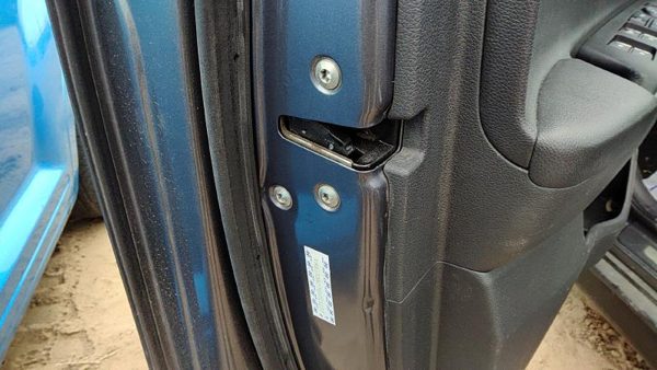 2016-2021 Hyundai Tucson Driver Left Front Door Latch With Rods/Cables Oem — photo 5