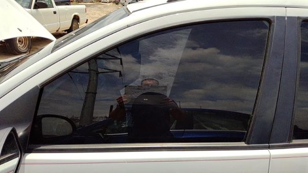 2000-2007 Focus Station Wagon Driver Left Front Side Window Door Glass Oem — photo 2