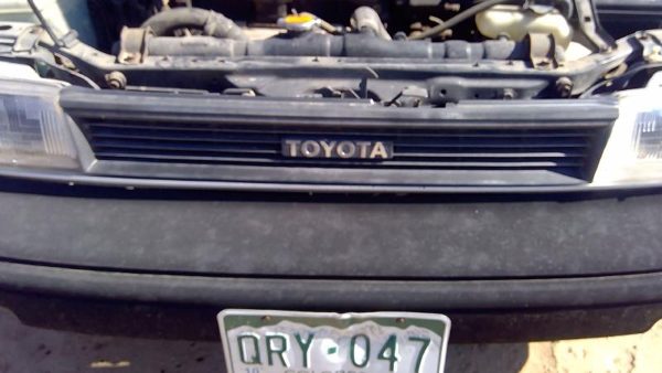 1988-1992 Corolla Station Wagon Front Grille Oem 5310112670 — photo 2