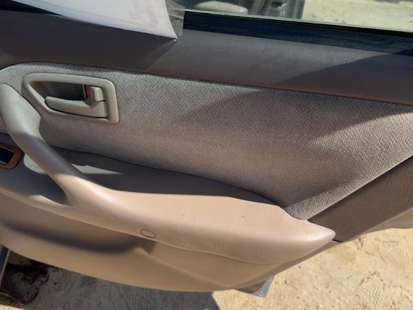 1999 Toyota Camry Passenger Right Rear Door Trim Panel Oak FT4 CE Power OEM — photo 2