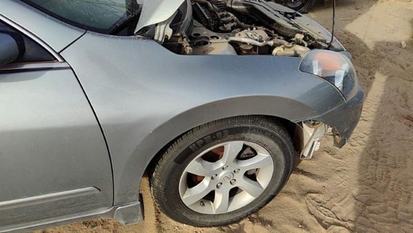 2007-2012 Nissan Altima Passenger Right Front Fender Oem Gray W40 63100Zn55a — photo 3