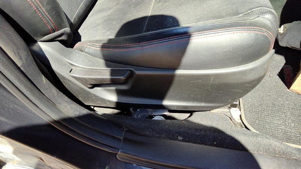 15-16 Subaru Wrx Passenger Right Side Seat Trim Panel Oem Cbl30 Carbon Black — photo 1