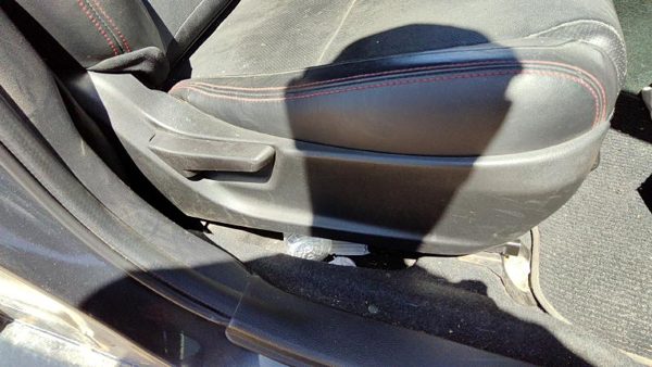 15-16 Subaru Wrx Passenger Right Side Seat Trim Panel Oem Cbl30 Carbon Black — photo 4