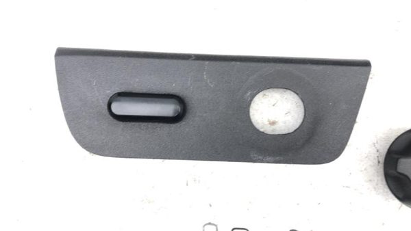 2015 Ford F250 Super Duty Driver Left Side Seat Trim Panel Oem — photo 4