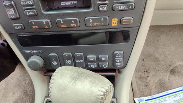 2001 Cadillac Eldorado Heater A/c Control — photo 4