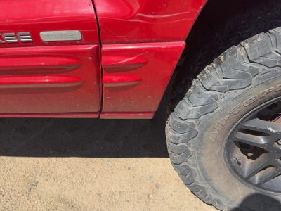 99-04 Grand Cherokee Passenger Moulding From Fender Trim Strip Flame Red Pr4