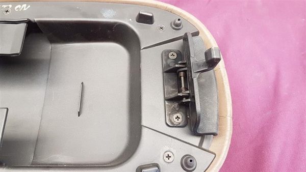 1998 Expedi Front Console Expedition Center Lid Only Arm Rest OEM — photo 4