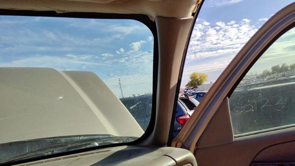 01-07 Silverado 1500 Passenger Right A Pillar Trim Windshield Post Panel 52D Tan — photo 2