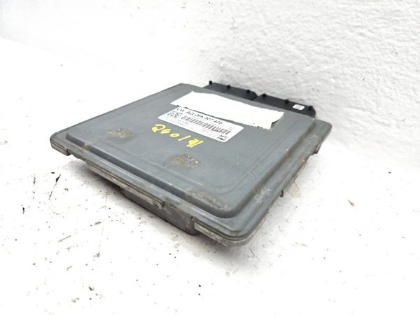 2014 Vw Jetta Electronic Control Module Computer Ecm Ecu 1.8L 06K906070D — photo 4