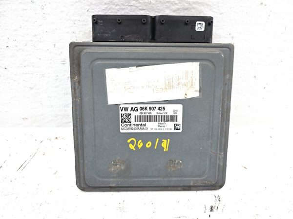 2014 Vw Jetta Electronic Control Module Computer Ecm Ecu 1.8L 06K906070D — photo 1
