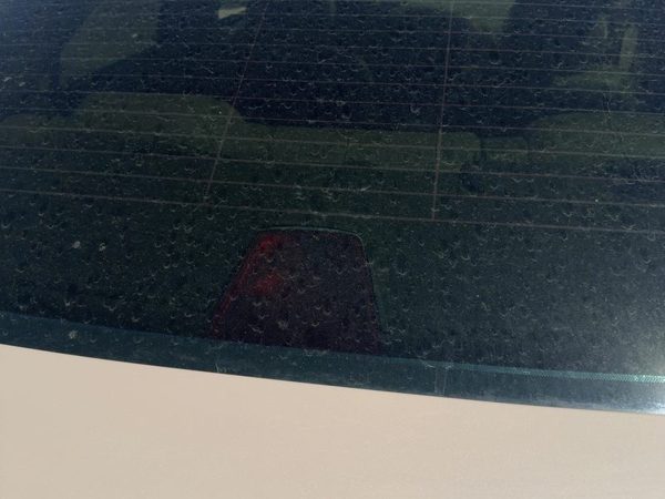 2000-2006 Lincoln LS Third Brake Light Middle Lamp OEM Rear Deck — photo 1