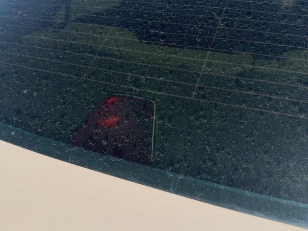 2000-2006 Lincoln LS Third Brake Light Middle Lamp OEM Rear Deck — photo 2