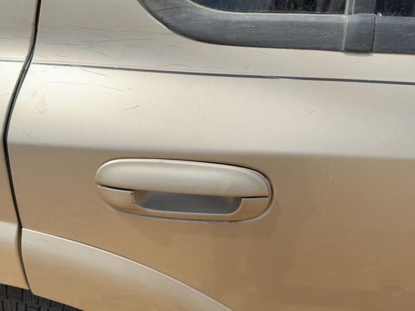 04-07 Rainier Passenger Right Rear Outside Door Handle Oem Back Cashmere 15U — photo 1