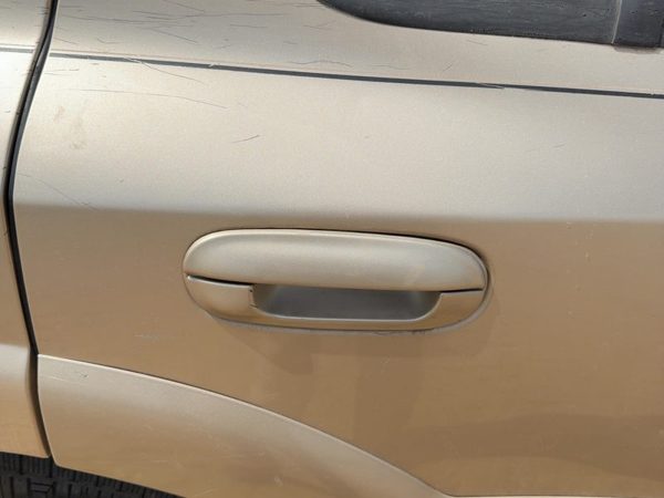 04-07 Rainier Passenger Right Rear Outside Door Handle Oem Back Cashmere 15U — photo 2