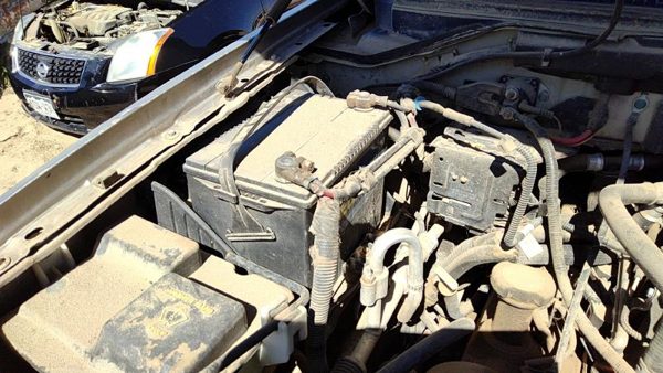 97-06 Ford Expedition Complete Battery Box Mount Tray With Hold Down Oem 5.4L — photo 2