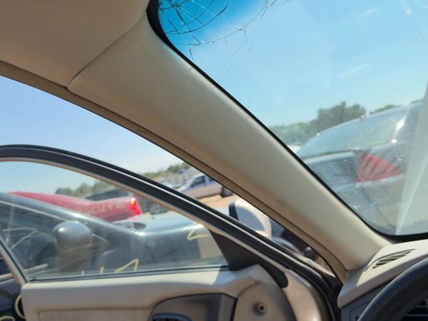 2002 Hyundai Elantra Driver Left A Pillar Trim Windshield Post Panel Oem Gray Ze — photo 3