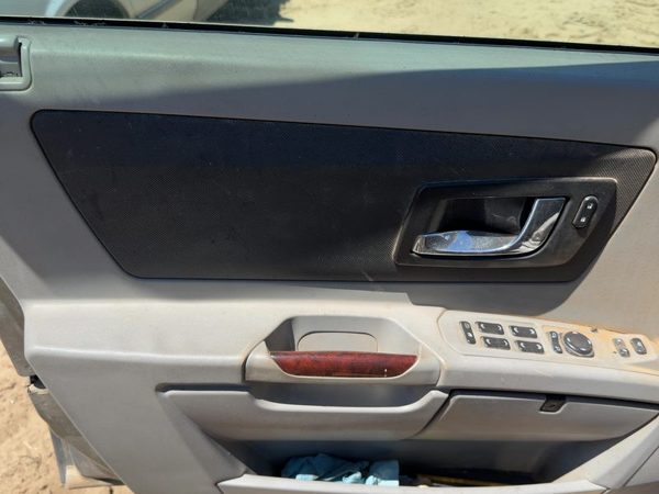 04-06 Cadillac Srx Driver Left Front Door Trim Panel With Master Switch Gray 132 — photo 7