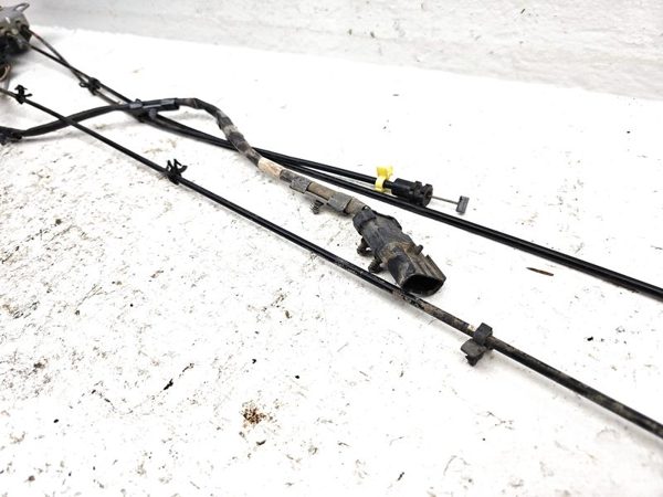 01-07 Dodge Caravan Passenger Right Rear Door Latch With Rods/Cables Oem Back — photo 7