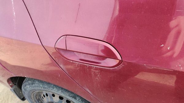 10-14 Insight Passenger Right Rear Outside Door Handle Oem Back Tango Red Re — photo 1