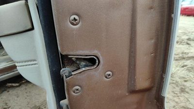 78-83 Chevy Malibu Passenger Right Front Door Latch With Rods/Cables Oem 4 Door