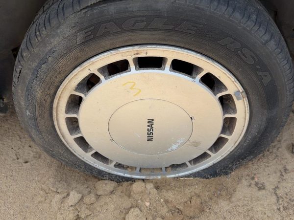 1987 Nissan Maxima 15" Aluminum Wheel Oem Factory Rim #3 15X6 Alloy 4030038E27 — photo 3