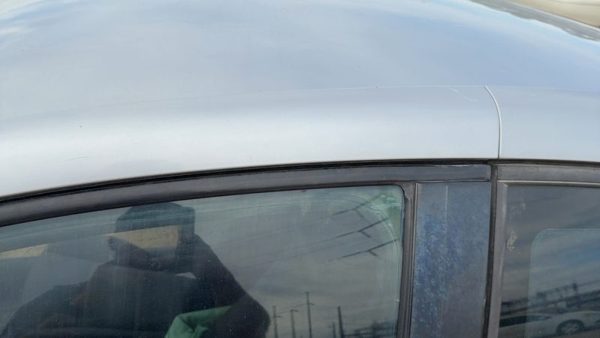 2003-2007 Saturn Ion Driver Left Front Moulding On A Pillar Oem Silver 13U — photo 2