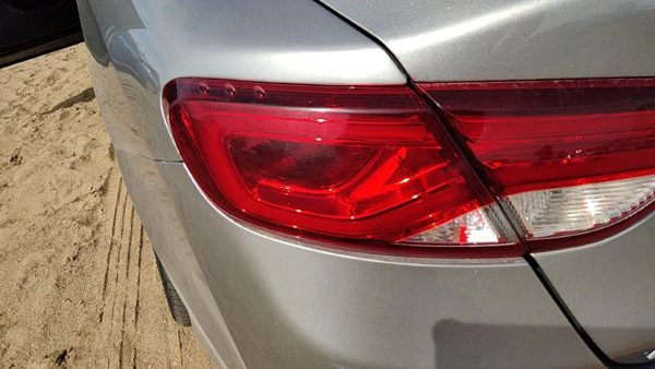 2015-2016 Chrysler 200 Driver Left Tail Light Brake Lamp Oem Rear Outer Quarter — photo 1