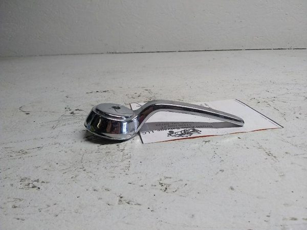 1985 Jeep Grand Wagoneer Inside Door Handle OEM Lever Latch Release — photo 5