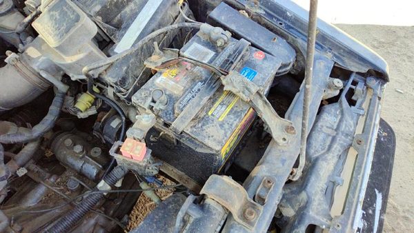 84-86 Toyota Camry Complete Battery Box Mount Tray With Hold Down Oem 2.0L 2Selc — photo 1