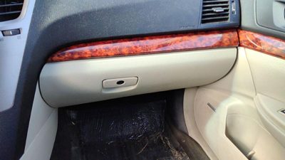 10-14 Legacy Outback Glove Box Assembly Complete Door With Latch Wil Warm Ivory
