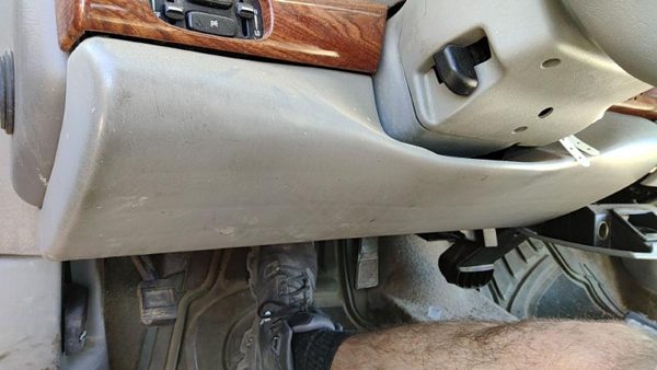 01-04 Lesabre Buick Lower Dash Under Column Knee Bolster Trim Panel Gray 17B — photo 2