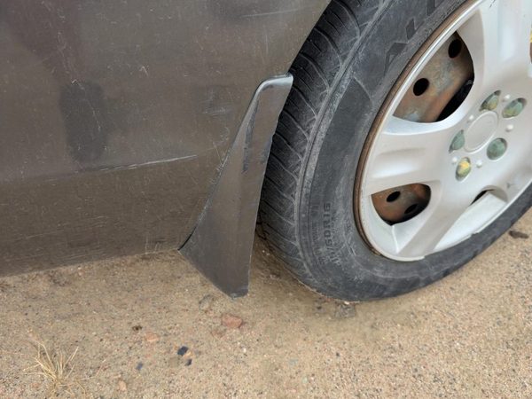 2005 Nissan Altima Passenger Right Rear Moulding On Quarter Panel Oem Smoke K11 — photo 1