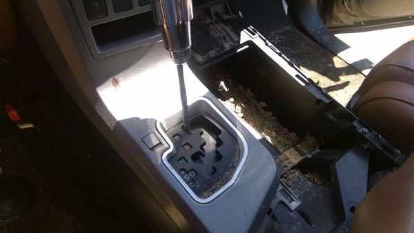 11 Toyota Tundra Floor Shifter Lever Assembly Shift Unit Automatic Transmission — photo 3