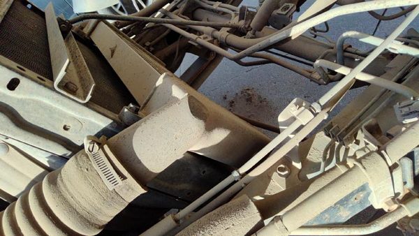 95-98 Isuzu Npr Intercooler Assembly Oem — photo 5
