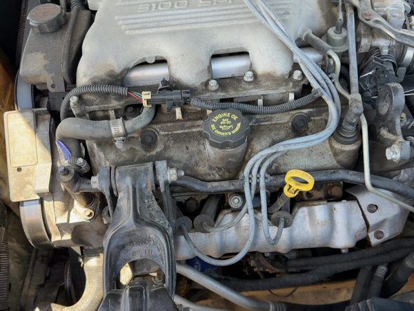 1995-2001 Chevy Lumina Front Valve Cover OEM 3.1L 24504669 — photo 3