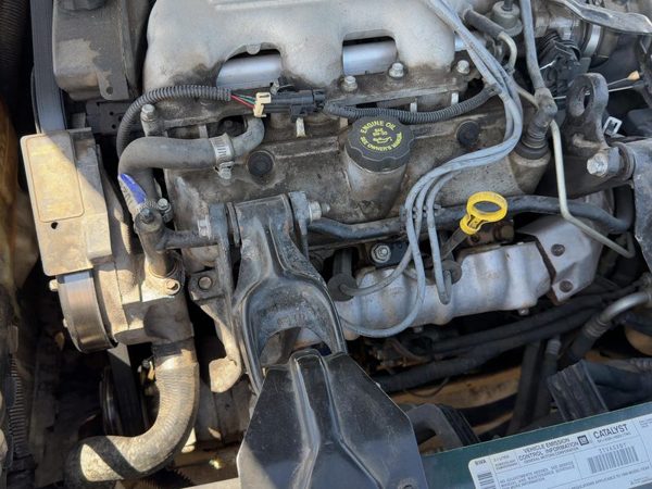1995-2001 Chevy Lumina Front Valve Cover OEM 3.1L 24504669 — photo 4