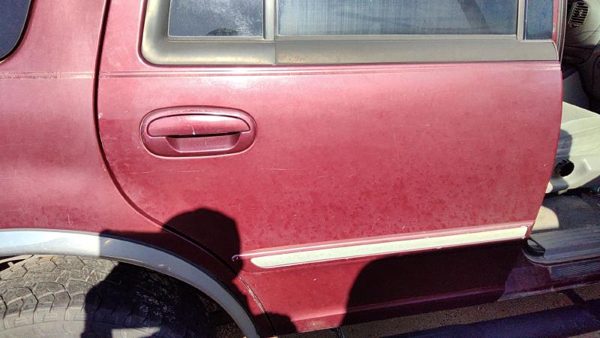 1997 Ford Expedition Rear Door RH Maroon Jl — photo 5