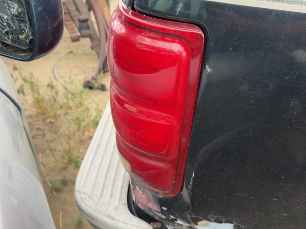 1997-2002 Ford Expedition Passenger Right Tail Light Brake Lamp Oem Rear — photo 1