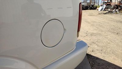 1996-2005 S10 Blazer Fuel Tank Door With Hinge Gas Lid Oem Filler White 50U