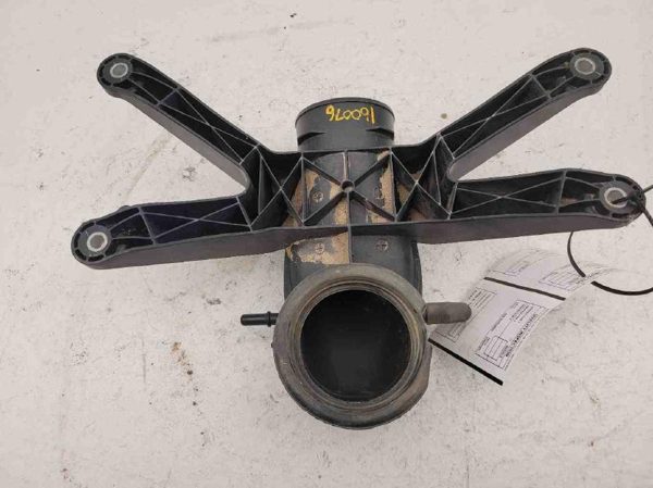 2007 Lincoln Navigator Air Intake Tube Elbow Oem 7L19a589ab — photo 4
