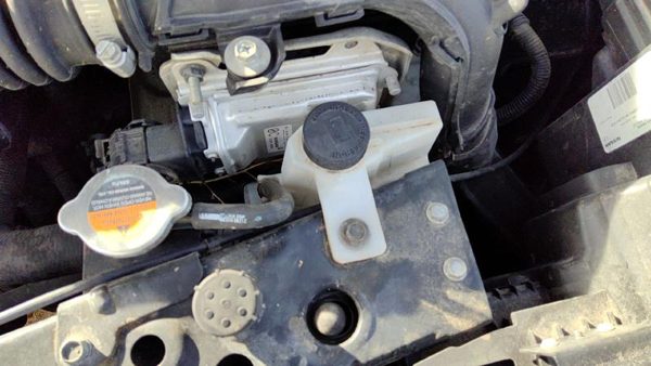 2013-2019 Nissan Versa Coolant Reservoir Radiator Overflow Tank Bottle Oem 1.6L — photo 1