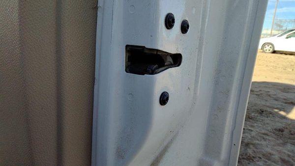 2007-2017 Lincoln Navigator Passenger Right Front Door Latch With Rods/Cables — photo 3